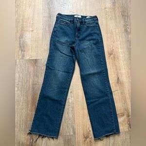 High rise crop straight leg jeans medium/dark wash